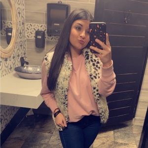 Meet your Posher, Anna